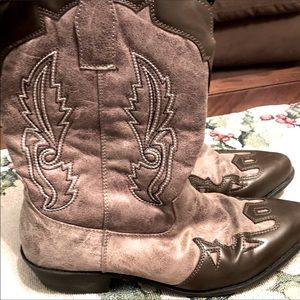 MOJO MOXY boots fits women 5.5